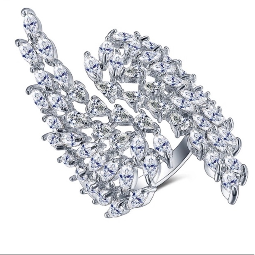 NEW💙💎ANGEL😇WINGS RING! GORGEOUS!💎💙ADJUSTABLE! - Picture 8 of 8